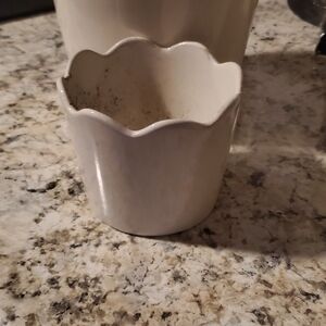 Elegant White Ceramic Scalloped Planter 4"